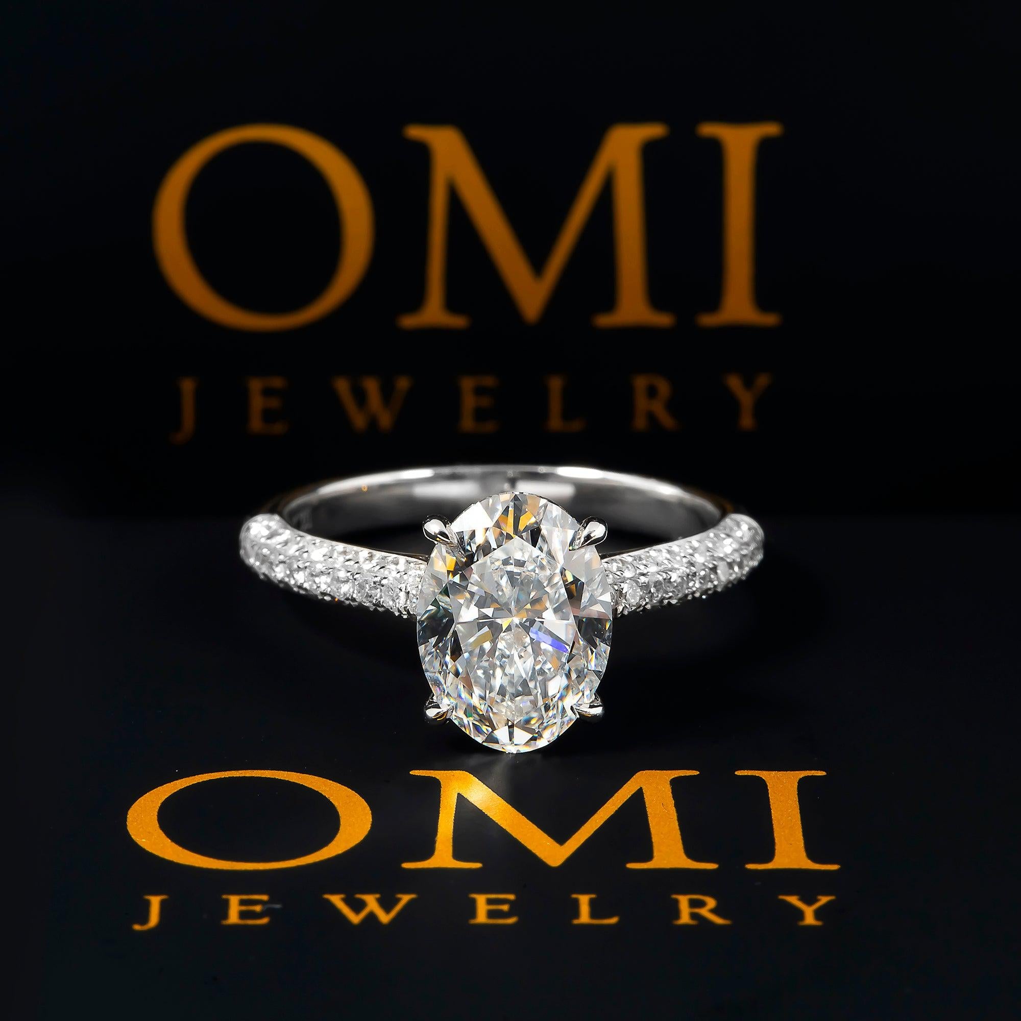 18K GOLD OVAL LAB DIAMOND RING 2.79 CTW