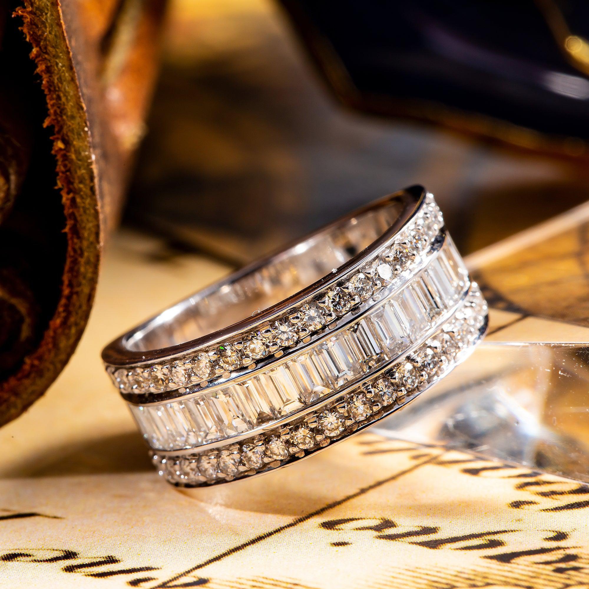 18K White Gold Ring with 1.73 CT Round And Baguette Diamonds