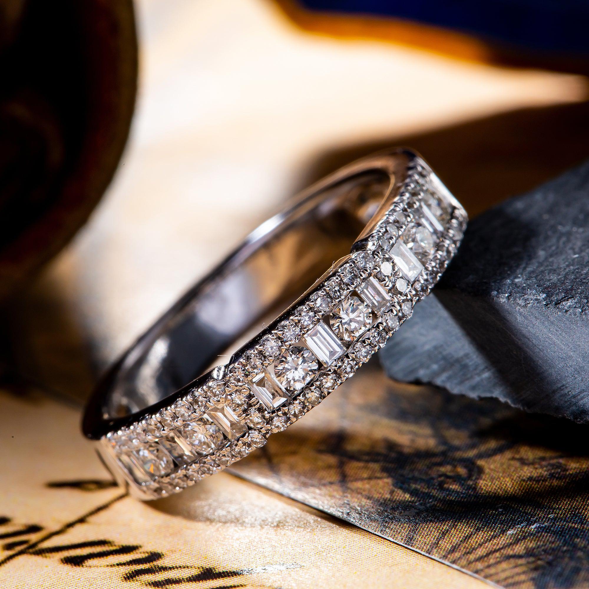 18K White Gold Ring with 0.64 CT Baguette And Round Diamonds