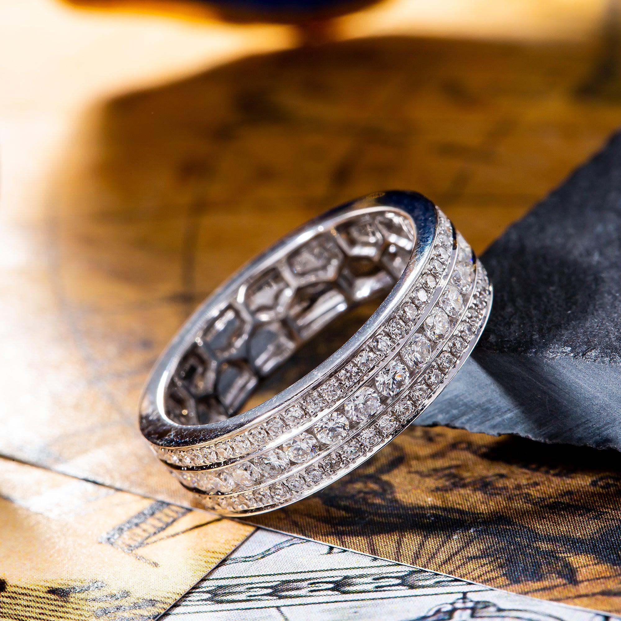 18K White Gold Ring with 1.61 CT Diamonds