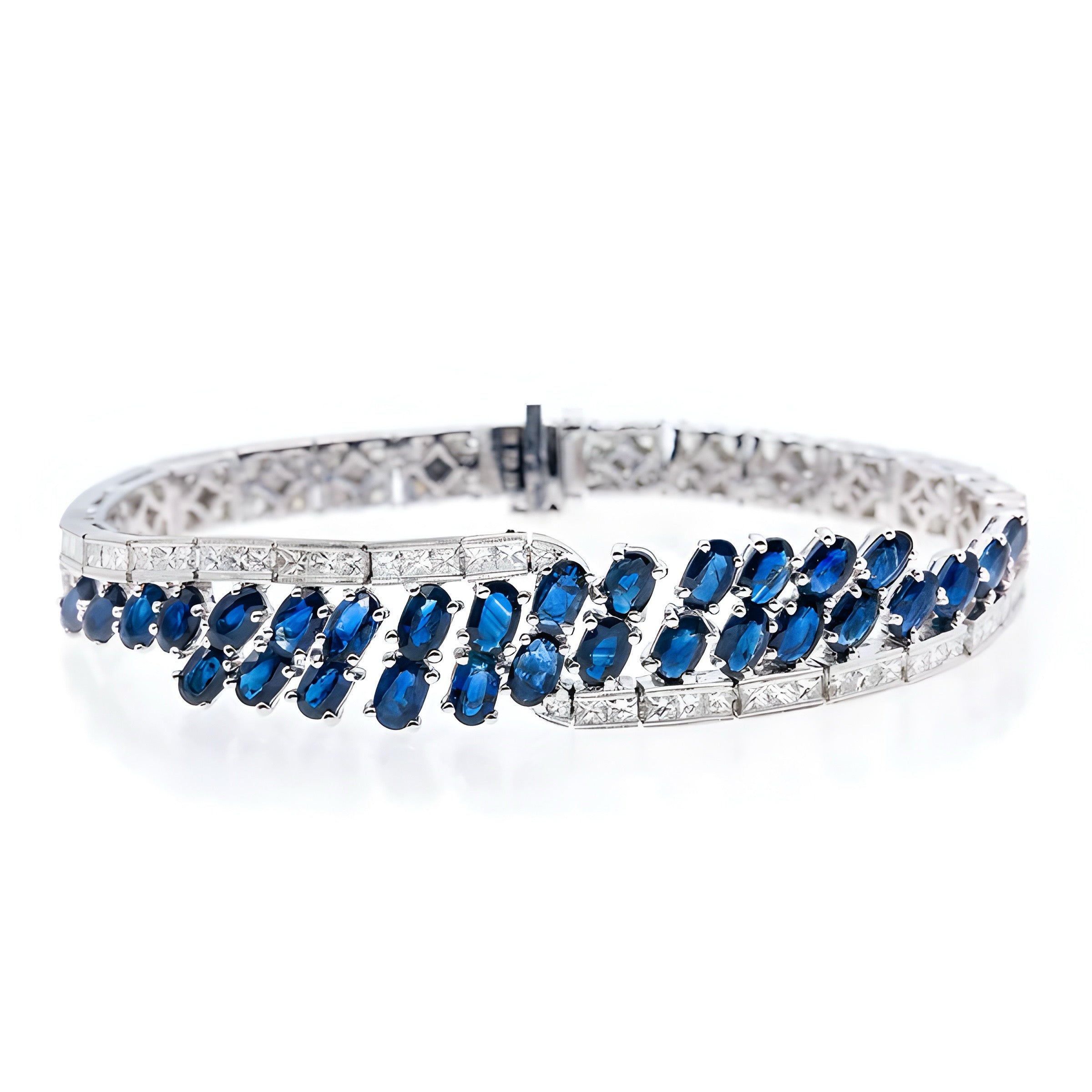 18K WHITE GOLD GEMSTONE BRACELET WITH 2.68 CT DIAMONDS AND 8.94 CT SAPPHIRE