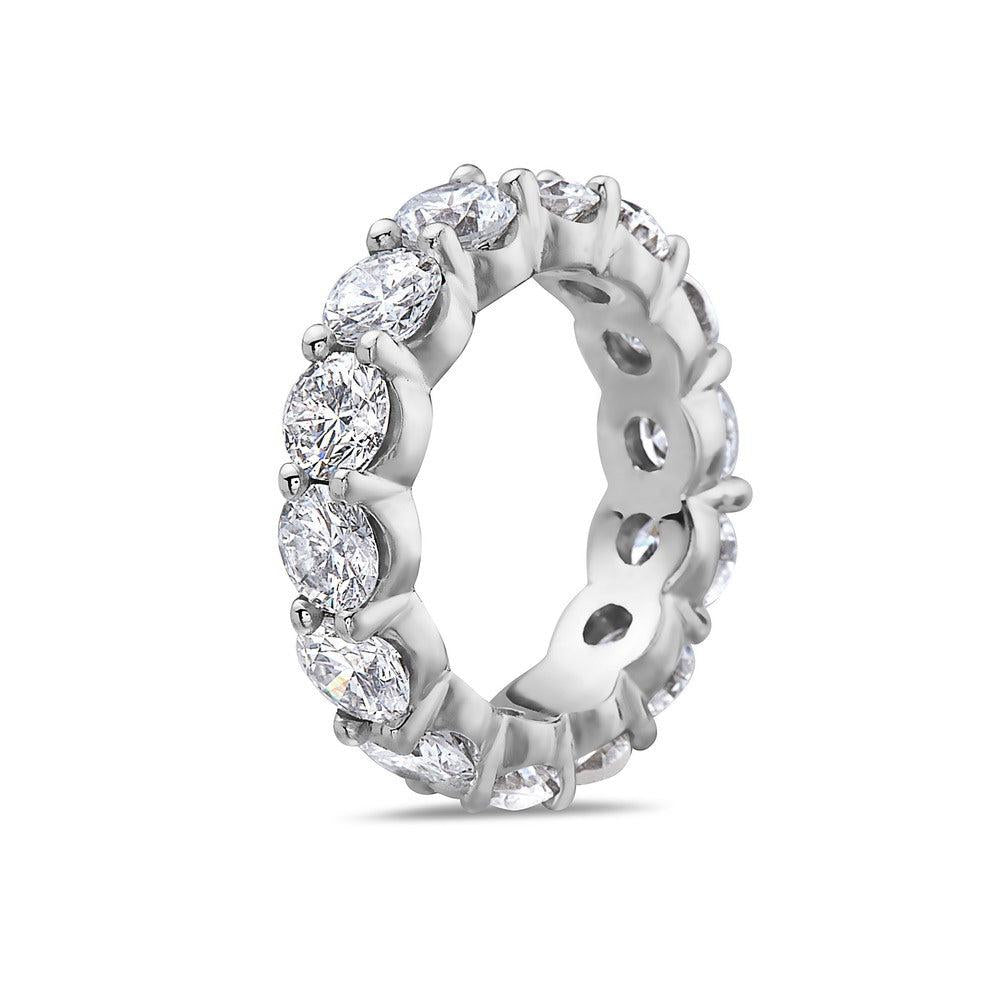 18k White Gold With 5.50 CT Diamonds Wedding Band