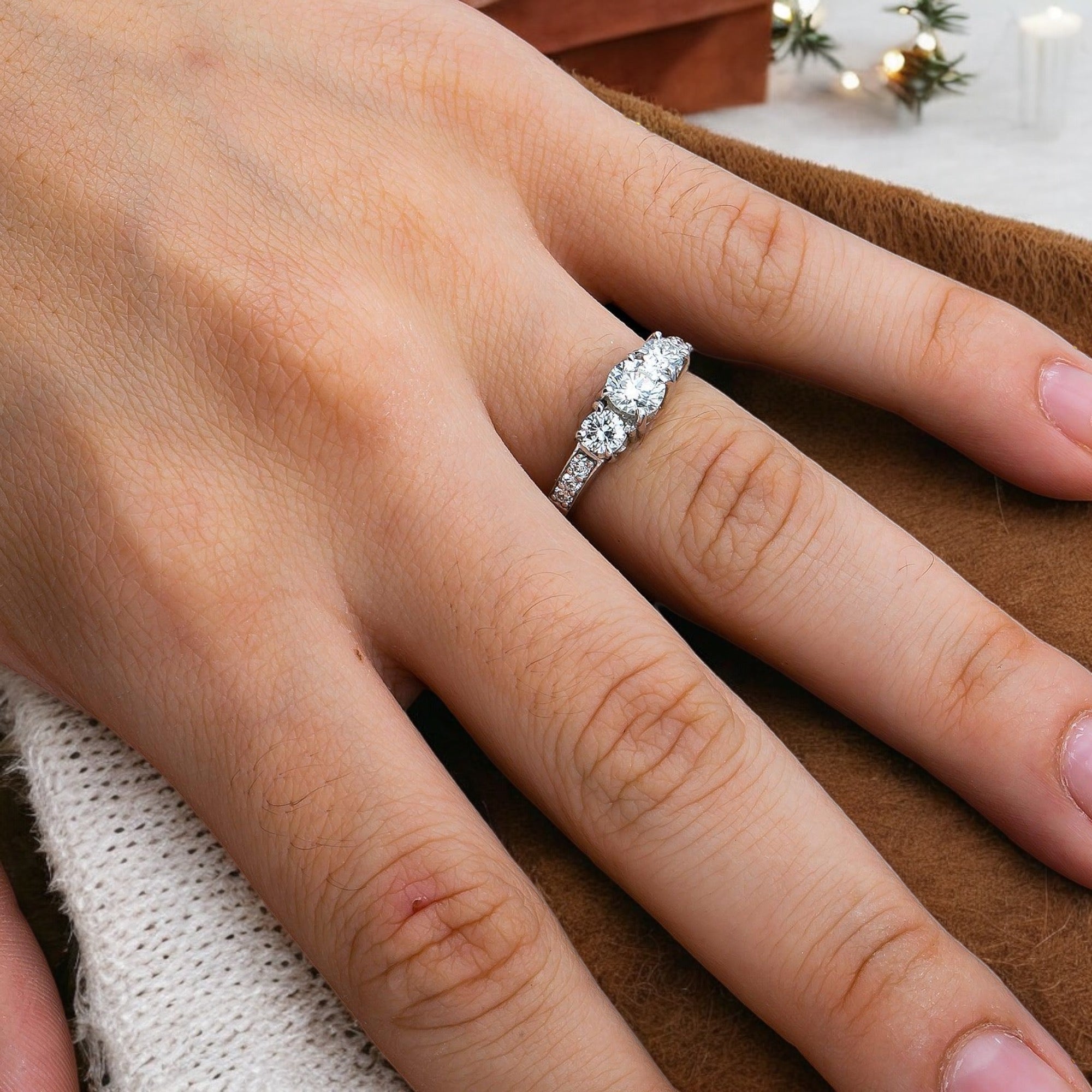 14K WHITE GOLD ENGAGEMENT RING WITH 1.12 CT DIAMONDS