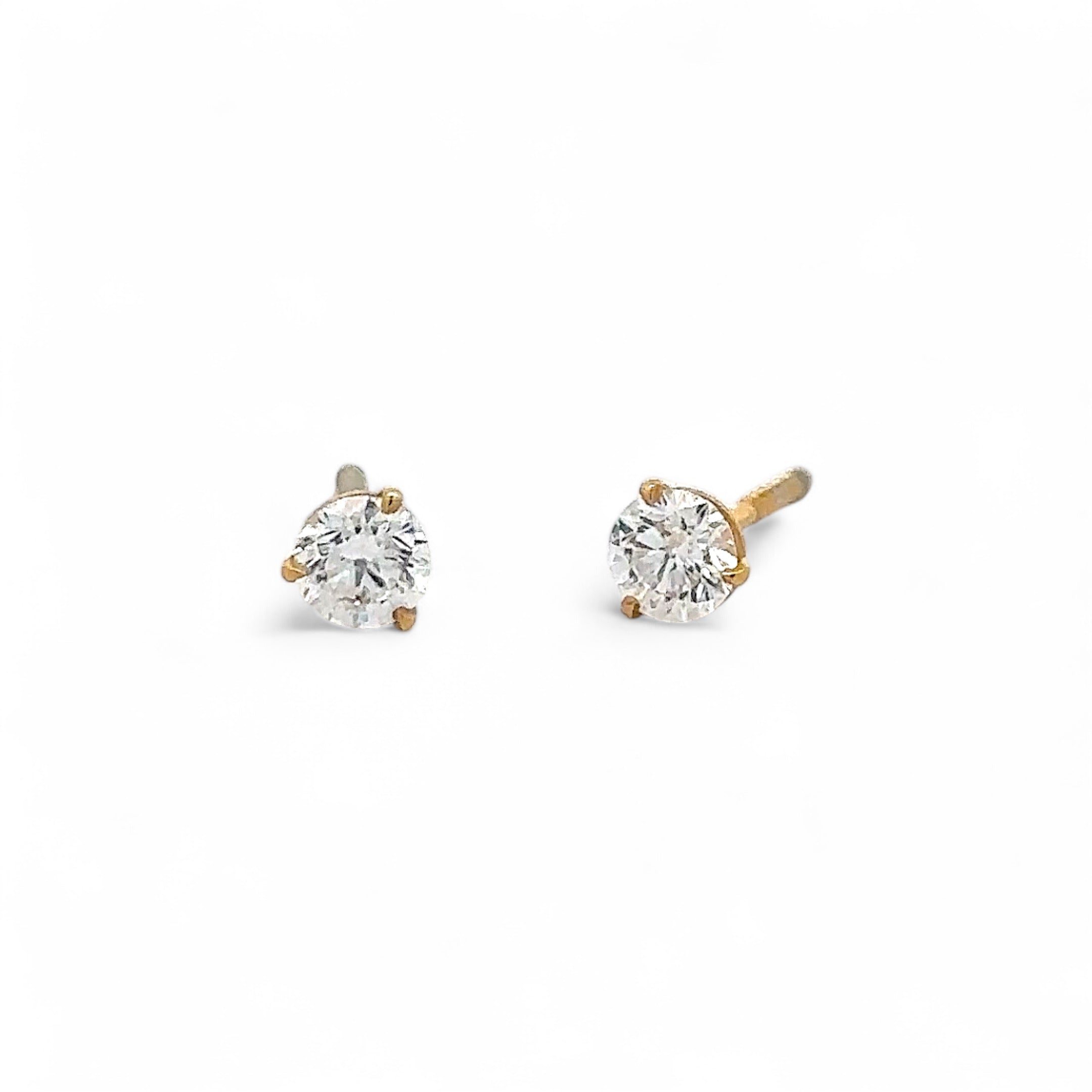 14K GOLD ROUND DIAMOND STUD EARRINGS 0.78 CTW