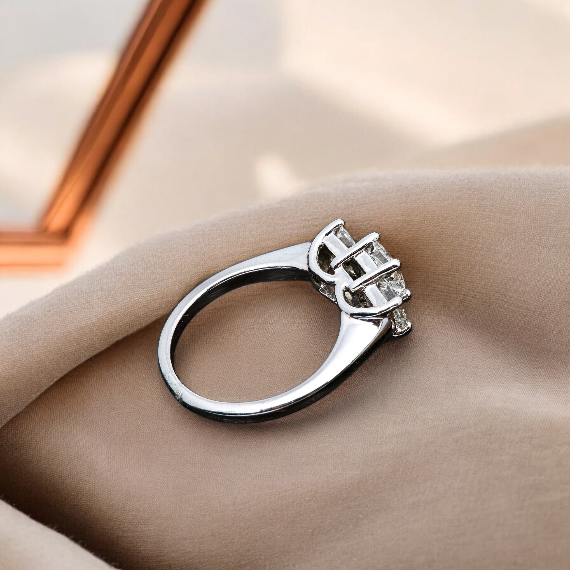 PLATINUM 3 STONE DIAMOND ENGAGEMENT RING 1.07 CT