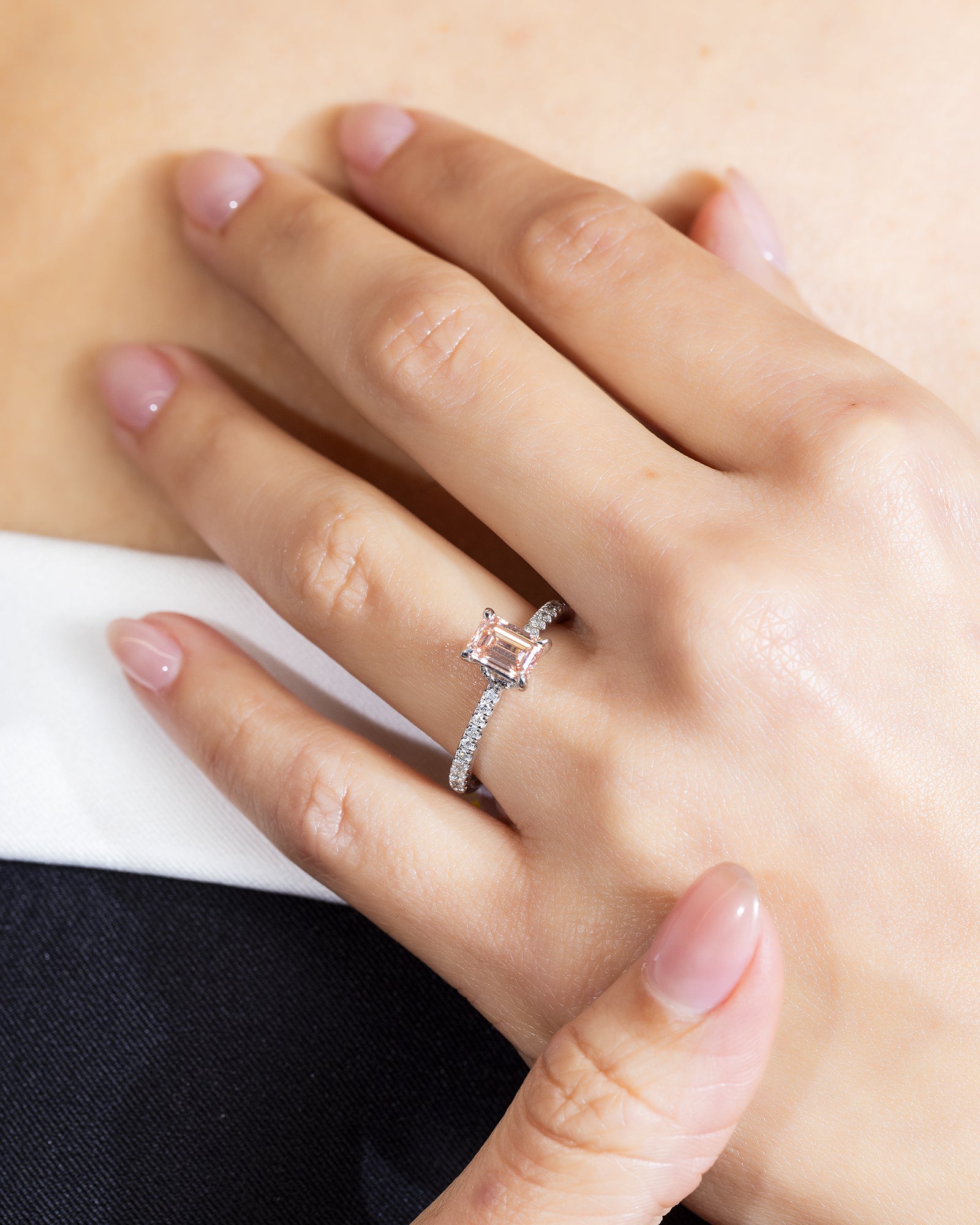 18K GOLD FANCY PINK EMERALD CUT LAB DIAMOND ENGAGEMENT RING 1.39 CTW