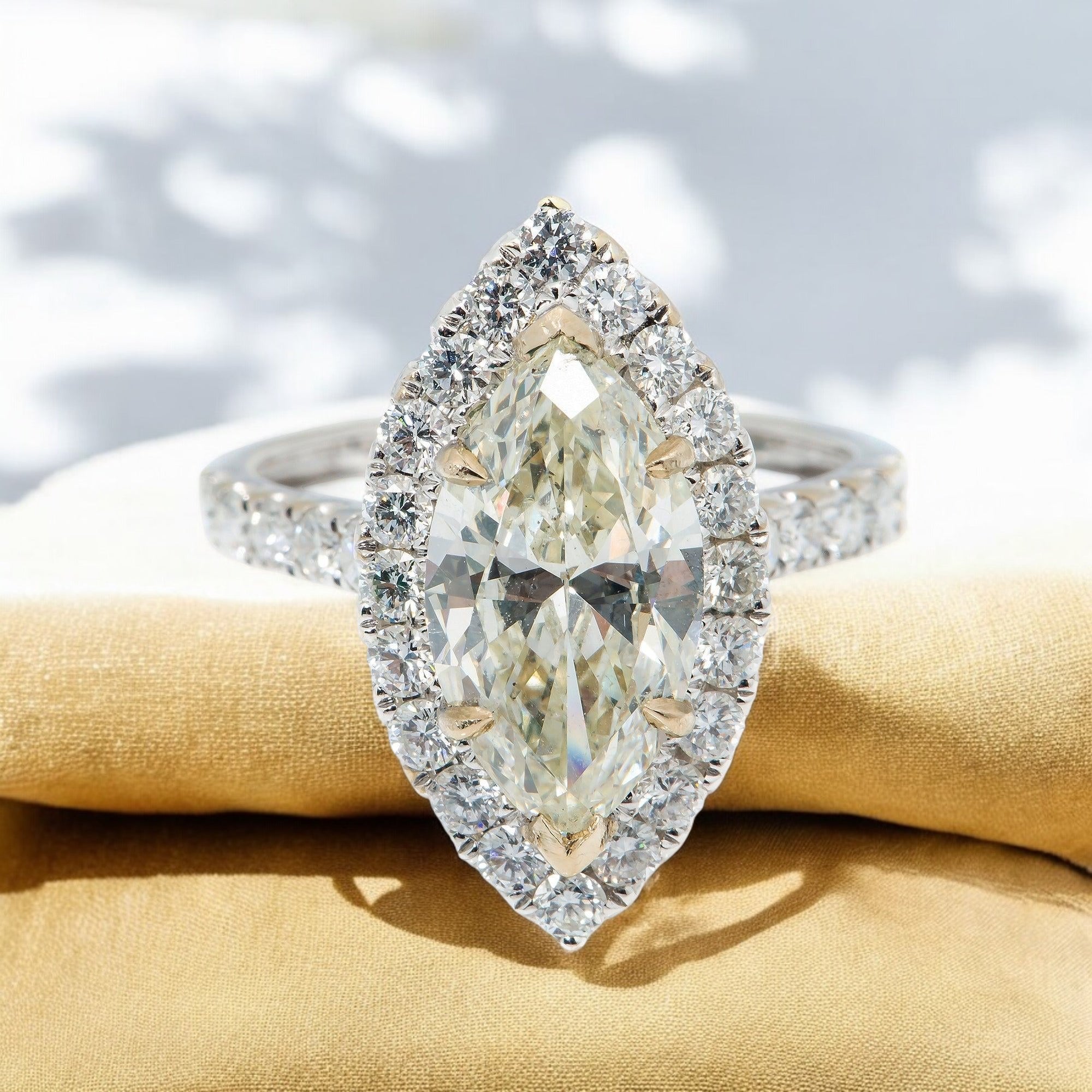 18K GOLD MARQUISE CUT DIAMOND ENGAGEMENT RING 3.00 CT GIA