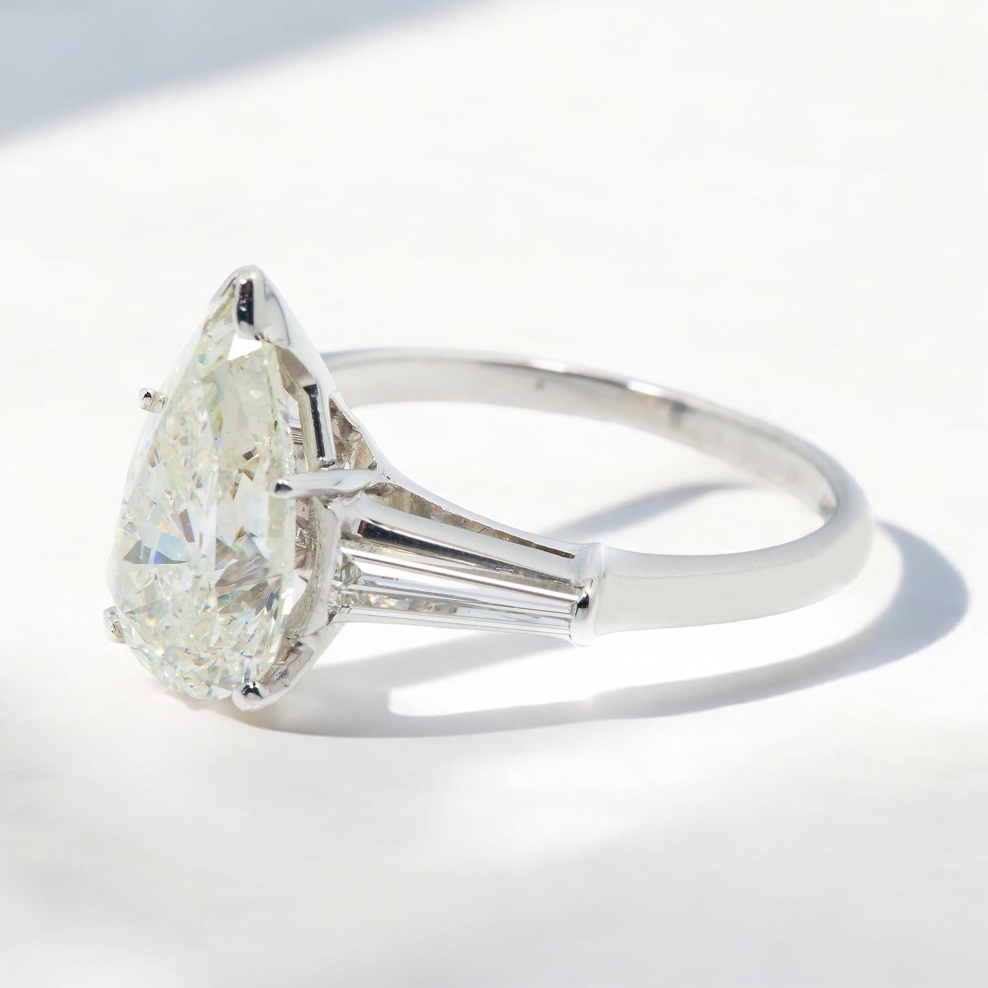 18K GOLD PEAR CUT DIAMOND ENGAGEMENT RING 2.42 CT GIA