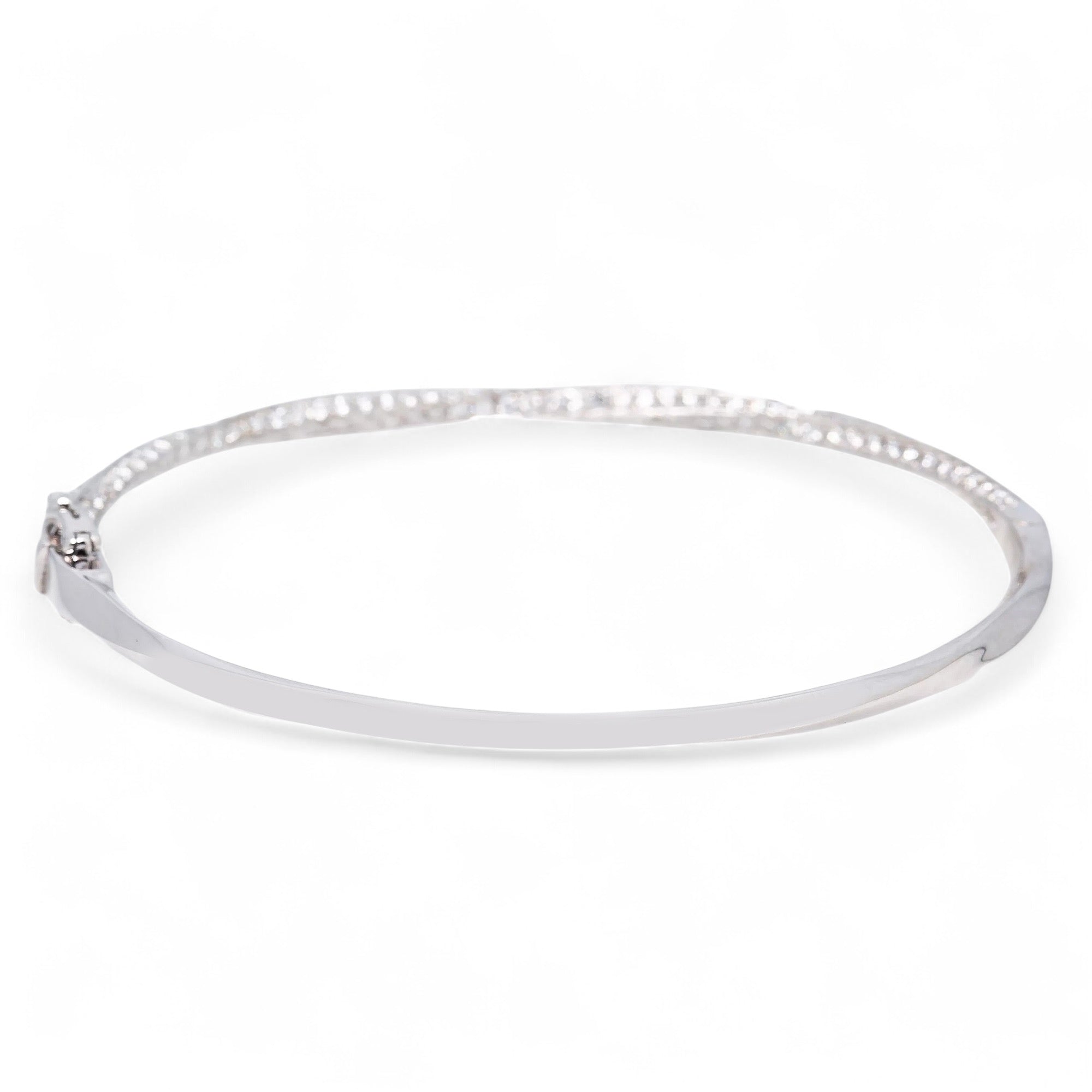 18K GOLD DIAMOND TWIST BANGLE BRACELET 2.08 CT