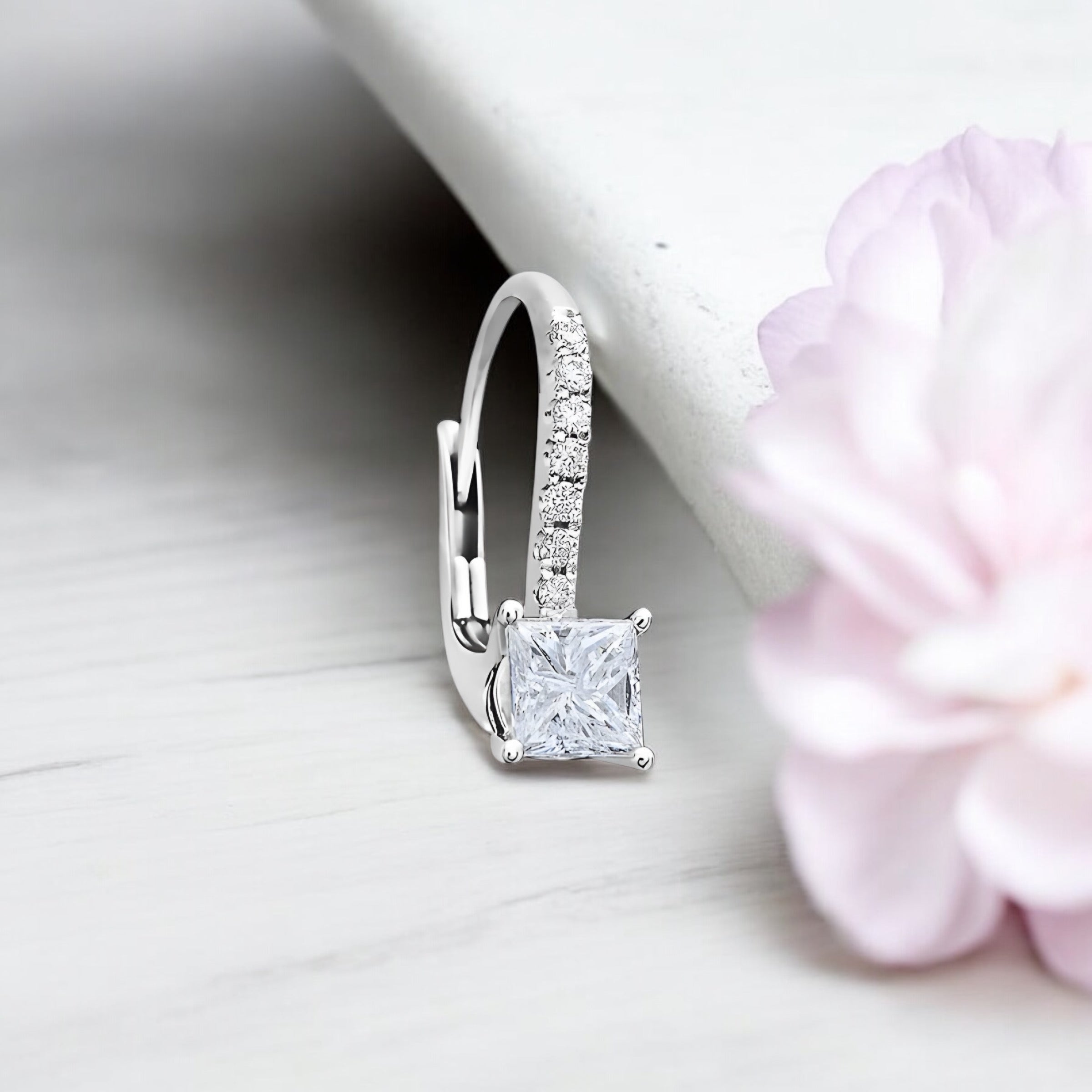 18K White Gold Earrings With Diamonds 1.07 CT