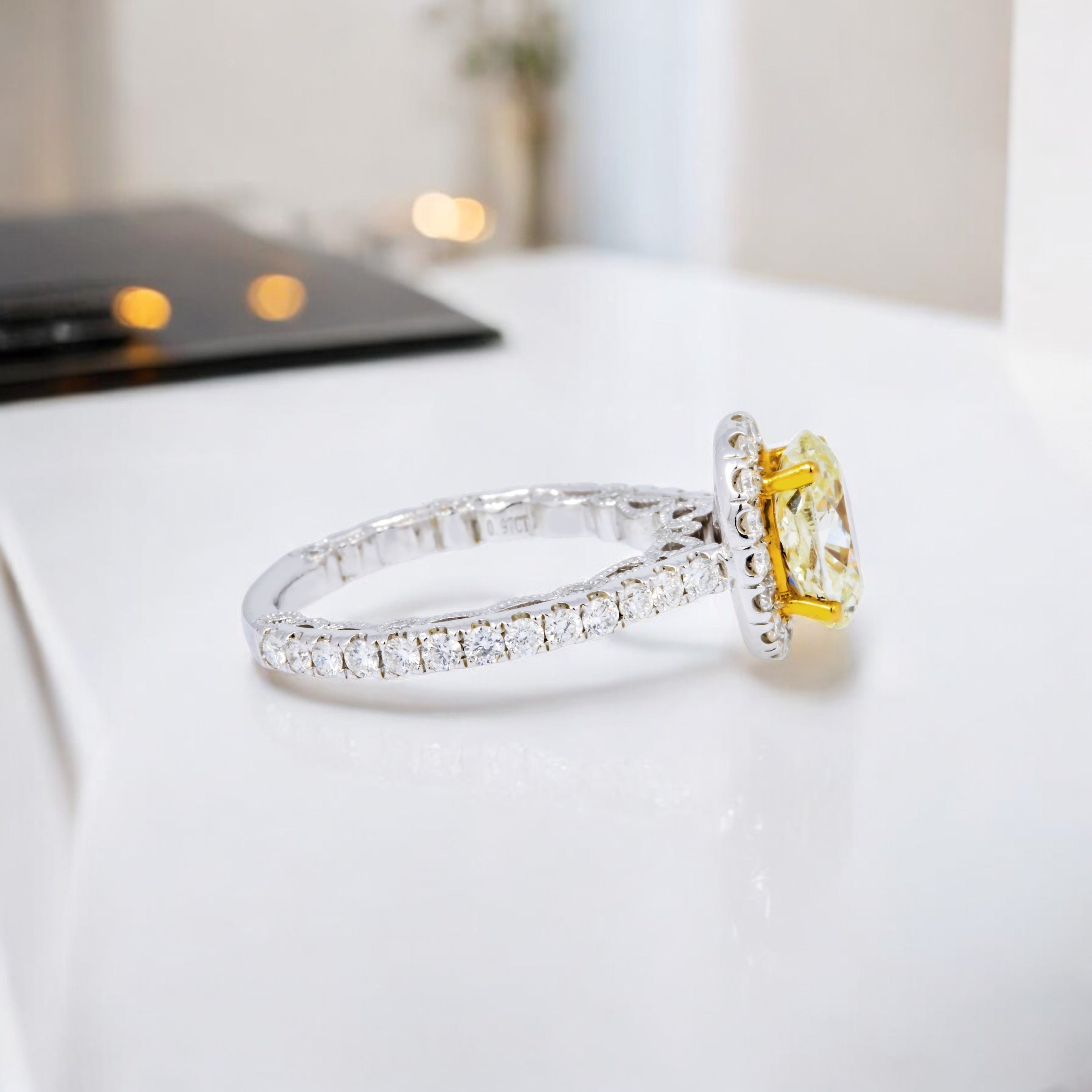 18K GOLD OVAL YELLOW LAB DIAMOND HALO ENGAGEMENT RING 2.99 CTW