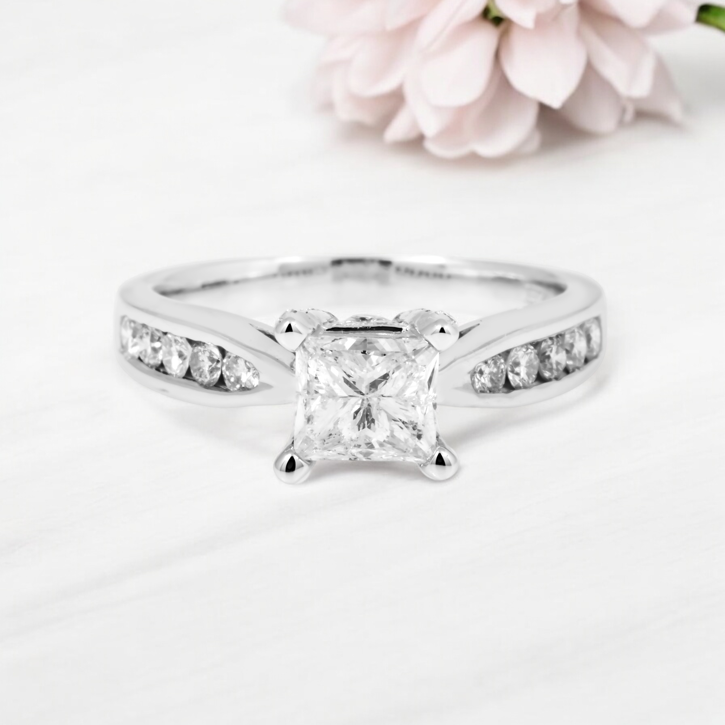 14K GOLD PRINCESS LAB DIAMOND ENGAGEMENT RING 1.60 CTW