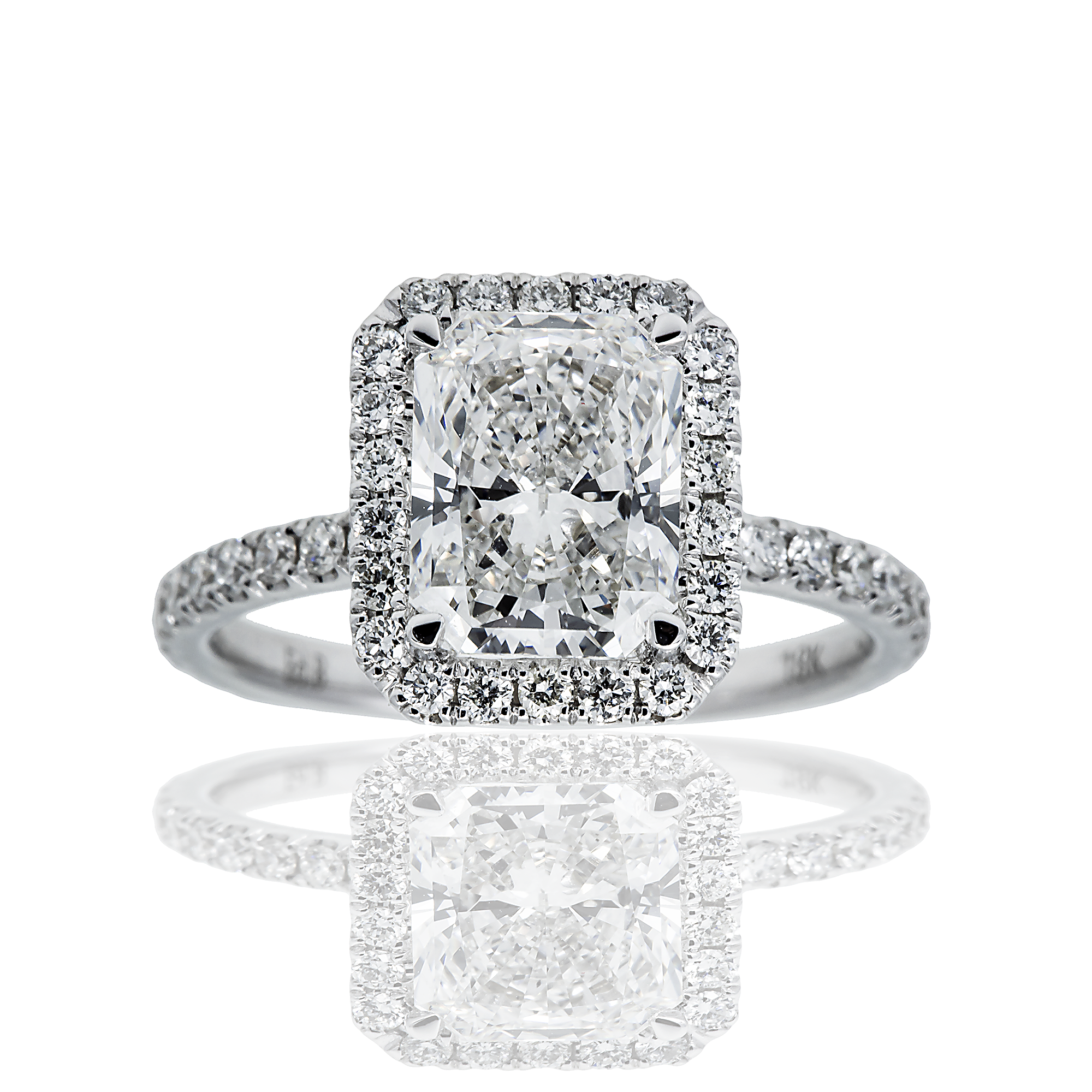 18K GOLD RADIANT CUT HALO LAB DIAMOND ENGAGEMENT RING 2.50 CTW