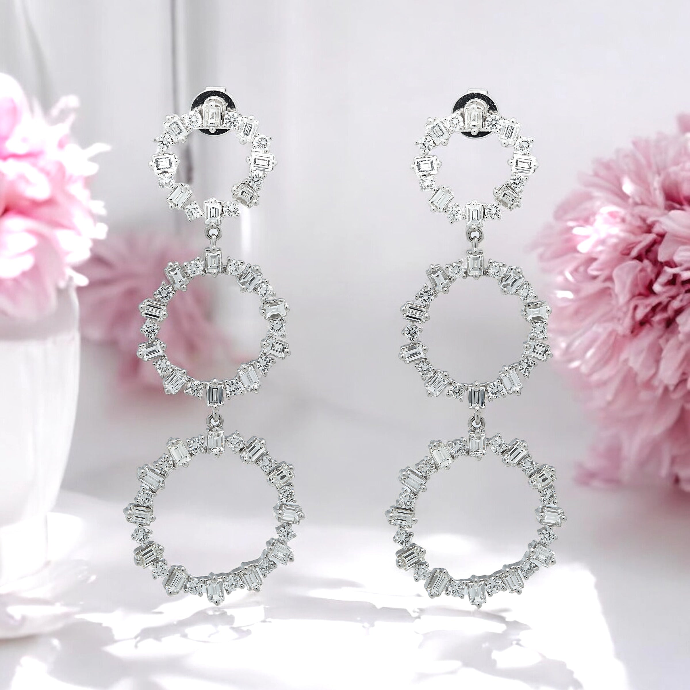 18K GOLD BAGUETTE DIAMOND DROP EARRINGS 4.45 CTW