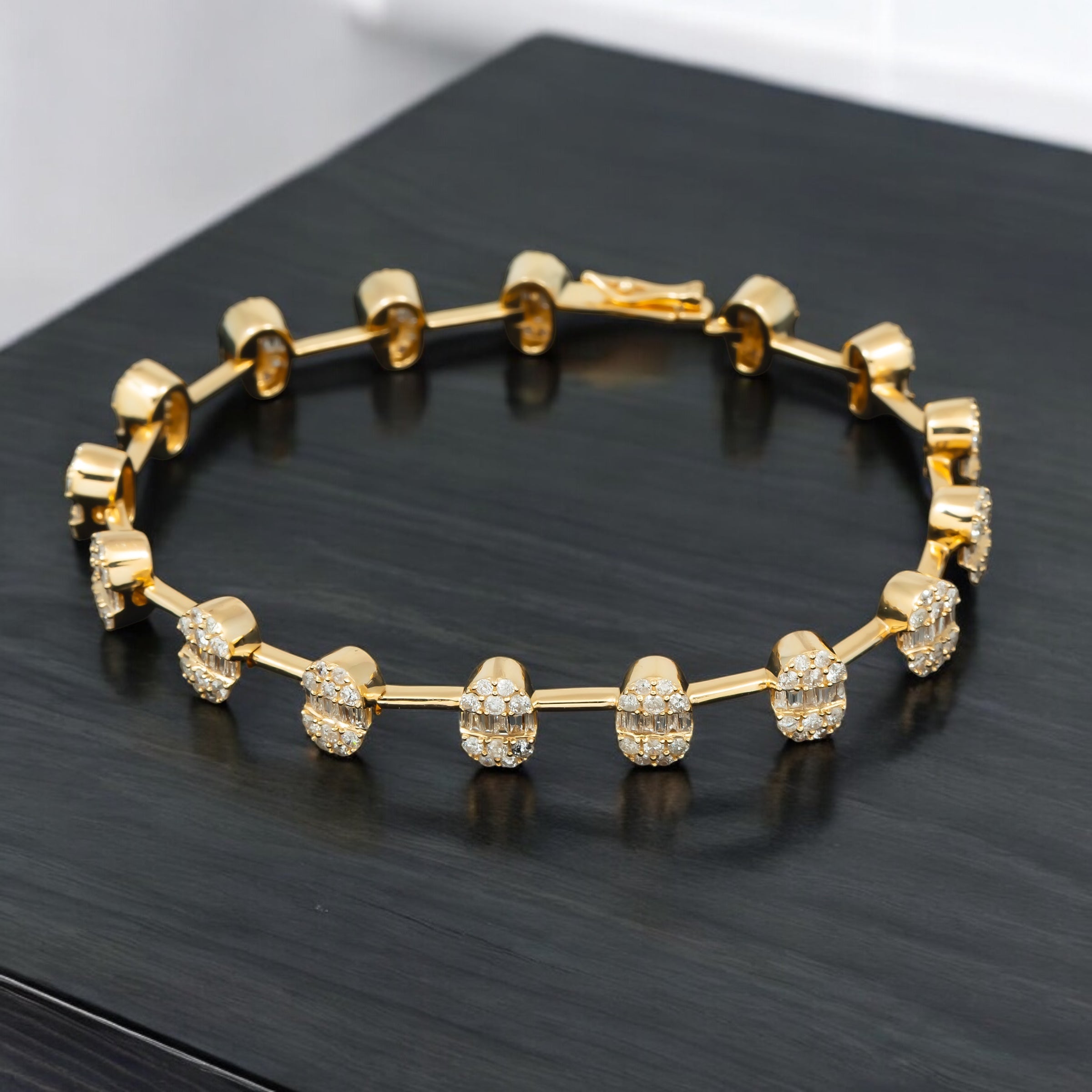 14K GOLD BRACELET 3.16 CT