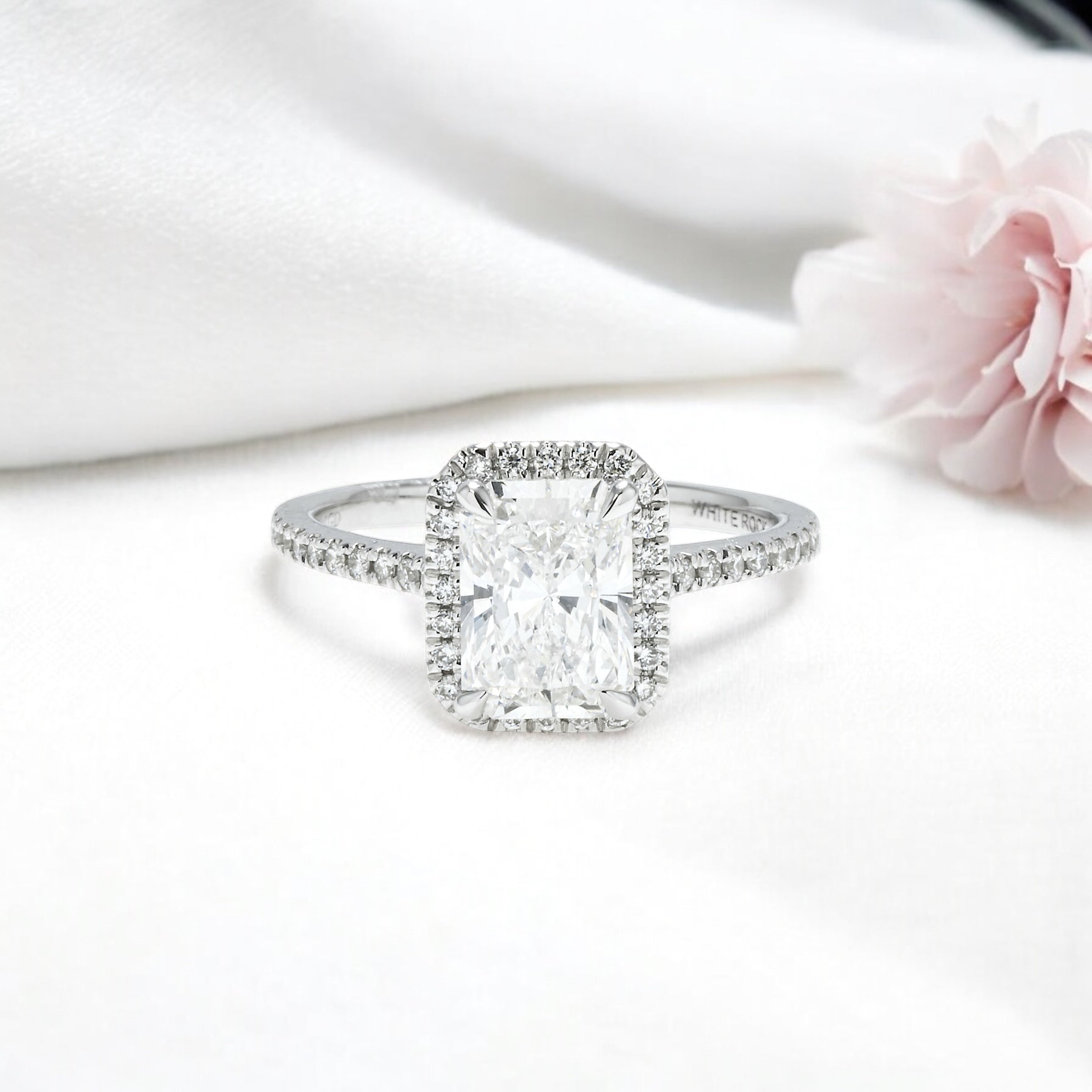 14K GOLD RADIANT CUT HALO LAB DIAMOND ENGAGEMENT RING 4.29 CTW